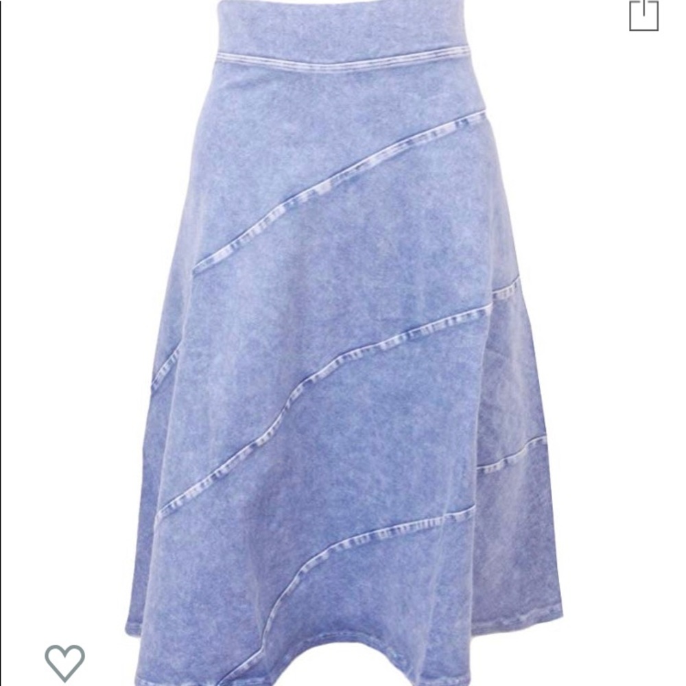 Hardtail circle skirt